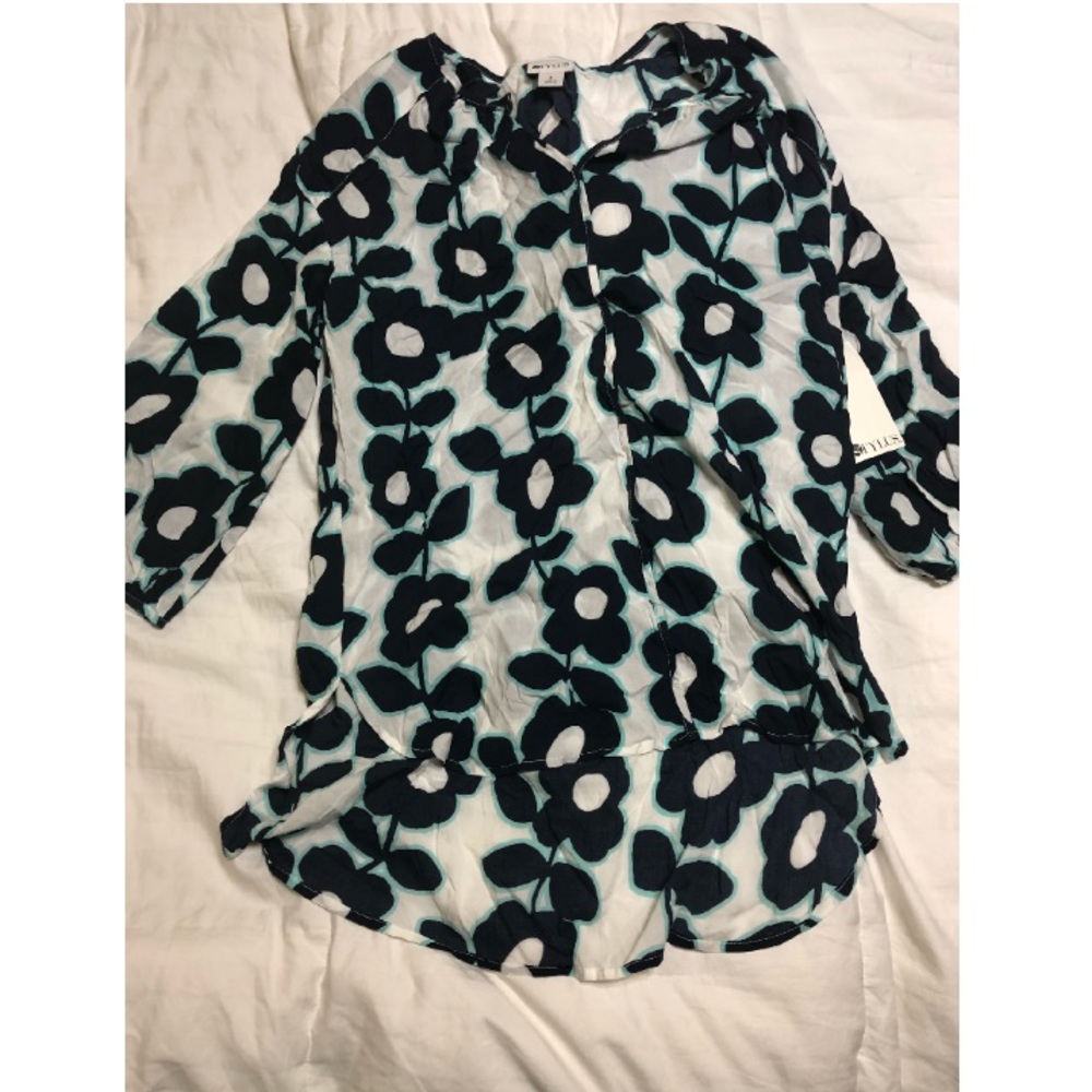 Women’s tops